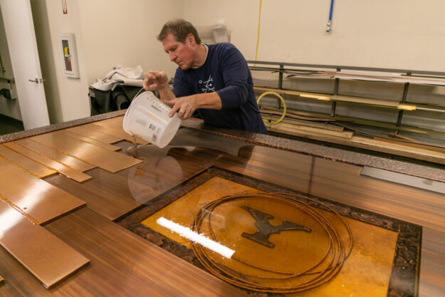 Coppertop – Yardley Table 010